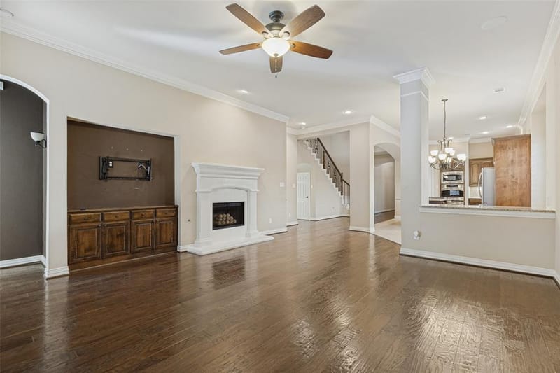 11318 Dinsdale Drive, Dallas TX 75218 - Photo 10
