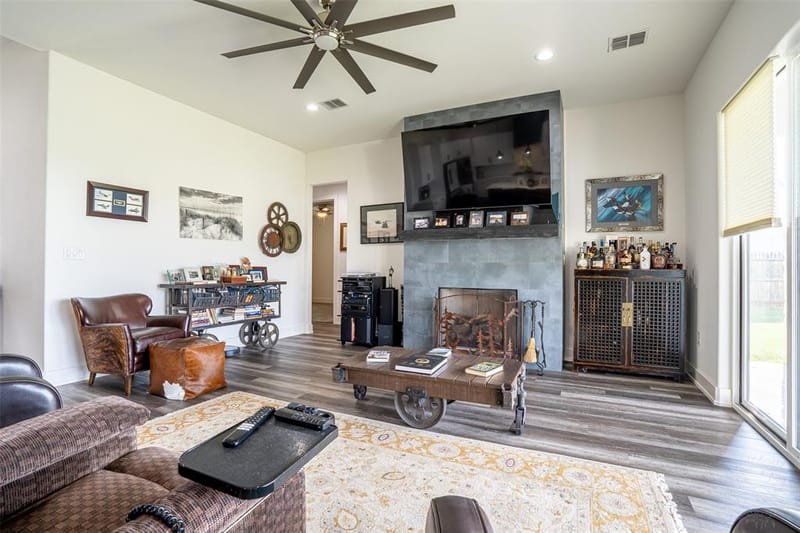 1137 County Road 337, Glen Rose TX 76043 - Photo 3
