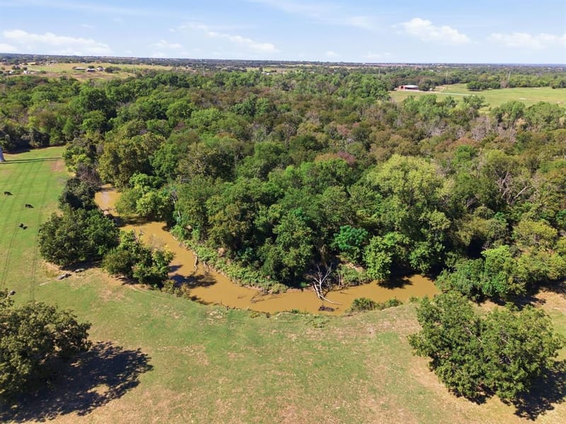 664 County Road 4756, Boyd TX 76023