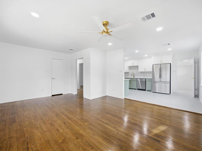 10270 Kilkenny Place, Dallas TX 75228 - Photo 17