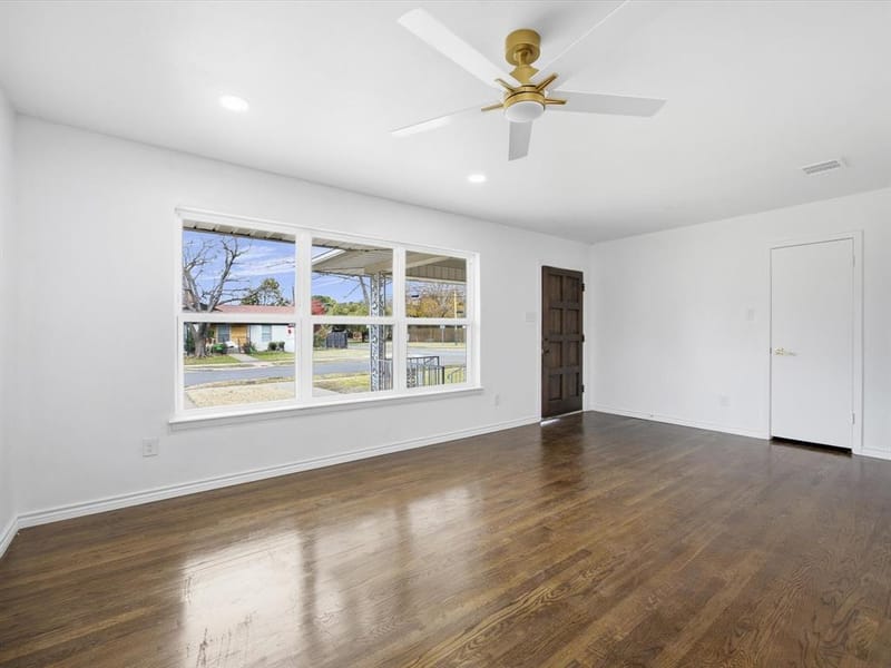 10270 Kilkenny Place, Dallas TX 75228 - Photo 16