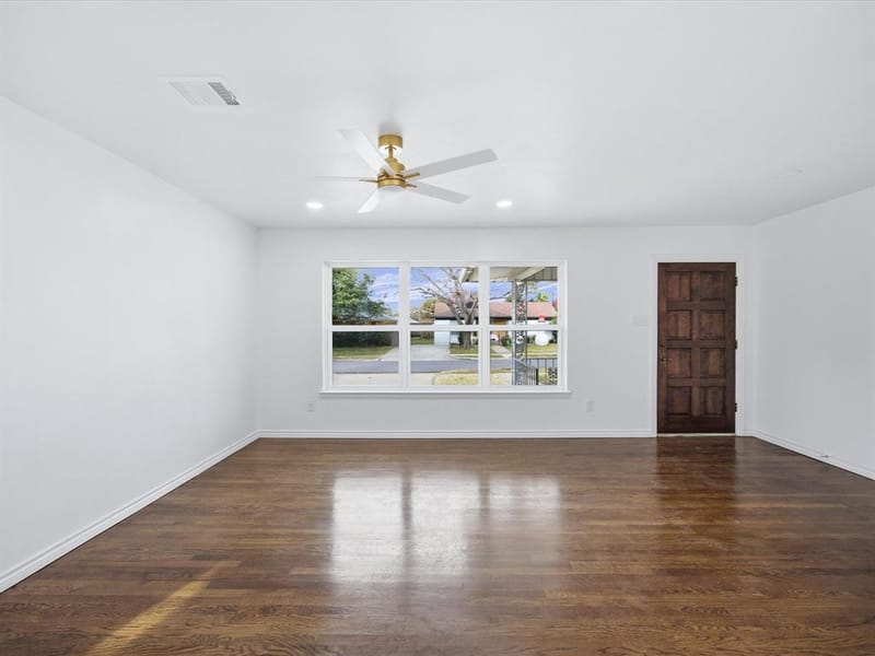 10270 Kilkenny Place, Dallas TX 75228 - Photo 21