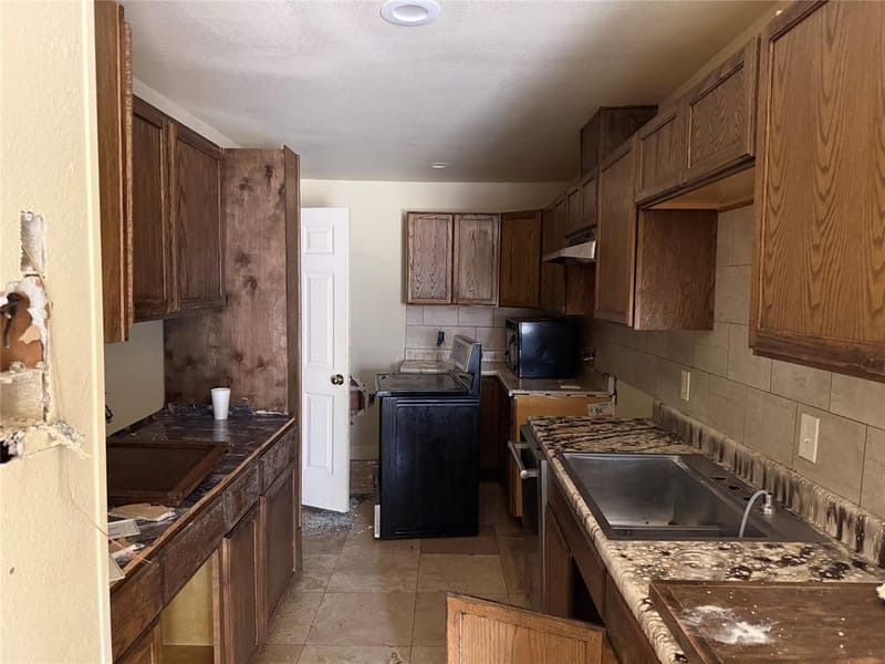 10823 Addie Road, Dallas TX 75217 - Photo 10