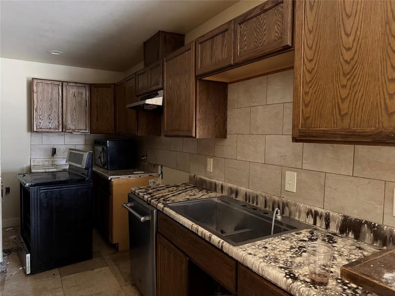 10823 Addie Road, Dallas TX 75217 - Photo 11