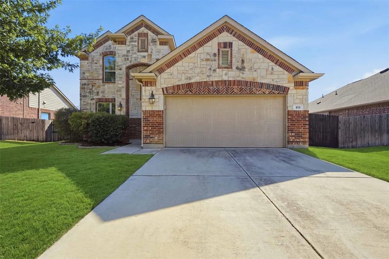813 Salida Road, Fort Worth TX 76052