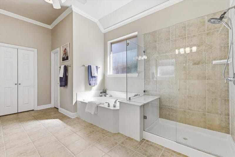 6401 Hampton Court, The Colony TX 75056 - Photo 19