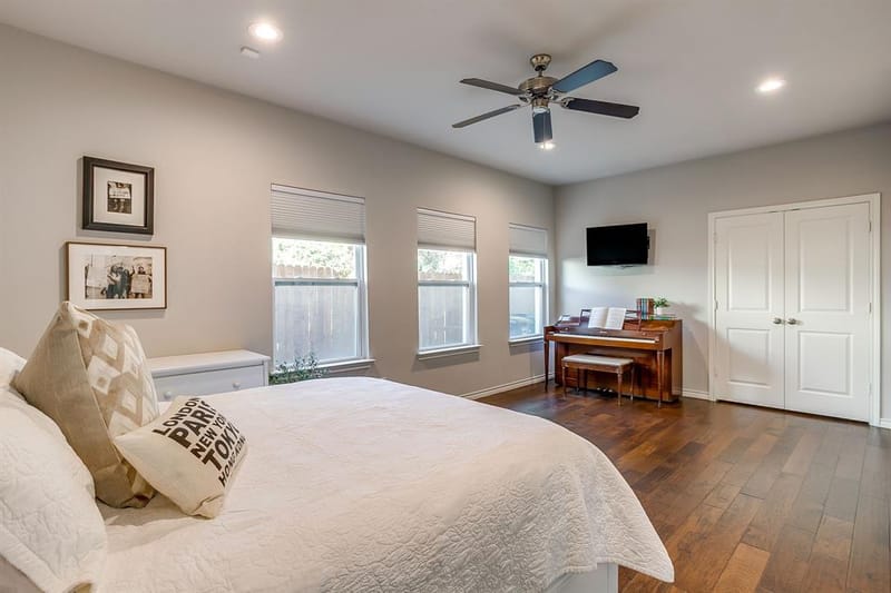 2417 Ryan Avenue, Fort Worth TX 76110 - Photo 22