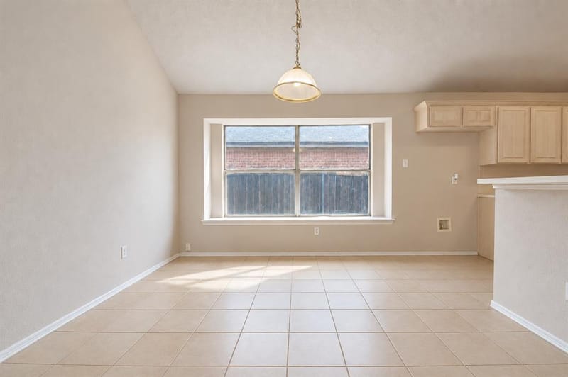 6917 Coldwater Canyon Road, Fort Worth TX 76132 - Photo 9