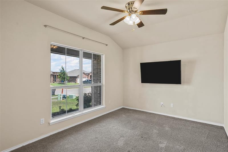 3217 Beutel Road, Lorena TX 76655 - Photo 7