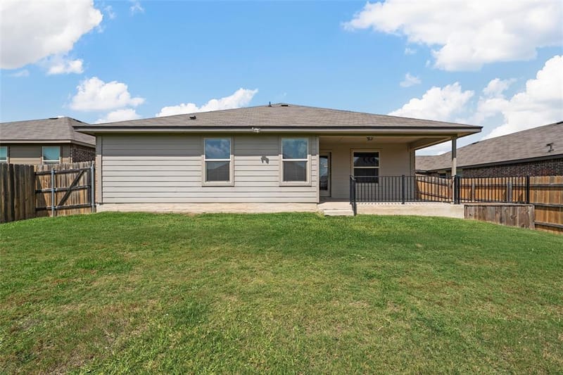3217 Beutel Road, Lorena TX 76655 - Photo 32