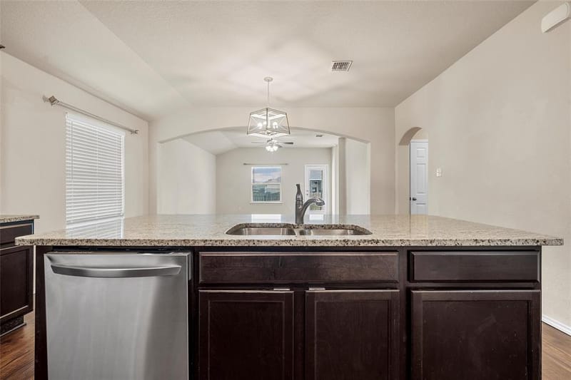 3217 Beutel Road, Lorena TX 76655 - Photo 11