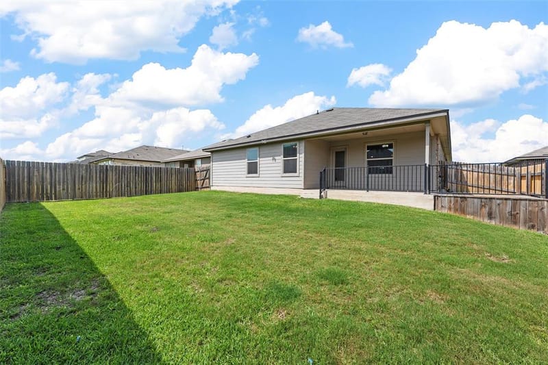 3217 Beutel Road, Lorena TX 76655 - Photo 31