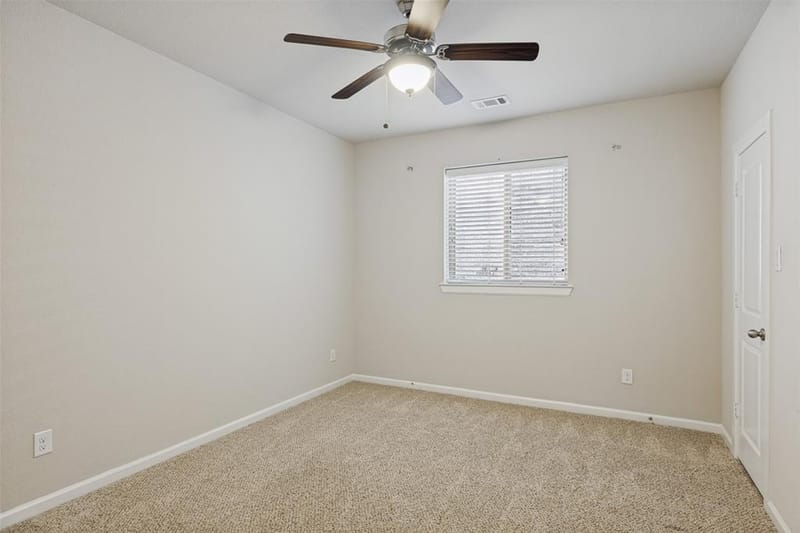 8686 Thorbrush Place, Dallas TX 75238 - Photo 17