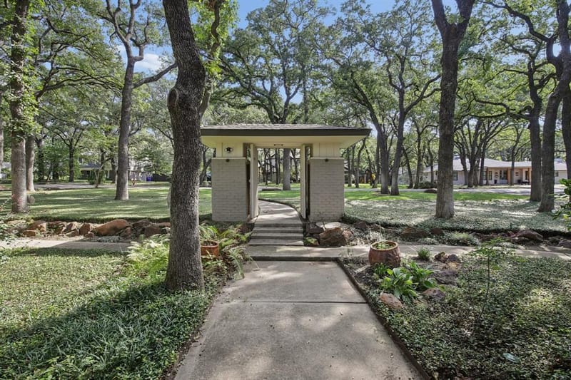 4000 Deepwood Street, Colleyville TX 76034 - Photo 4