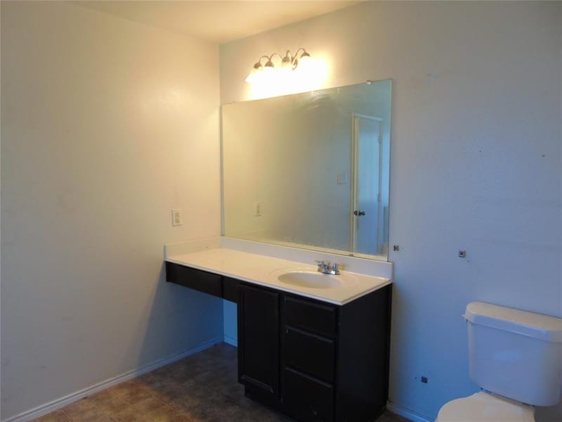 1430 Waldrop Drive, Lancaster TX 75146 - Photo 13