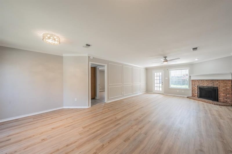 5029 Barberry Drive, Fort Worth TX 76133 - Photo 2