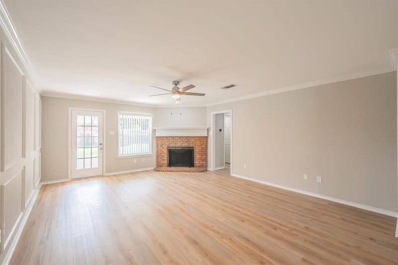5029 Barberry Drive, Fort Worth TX 76133 - Photo 3