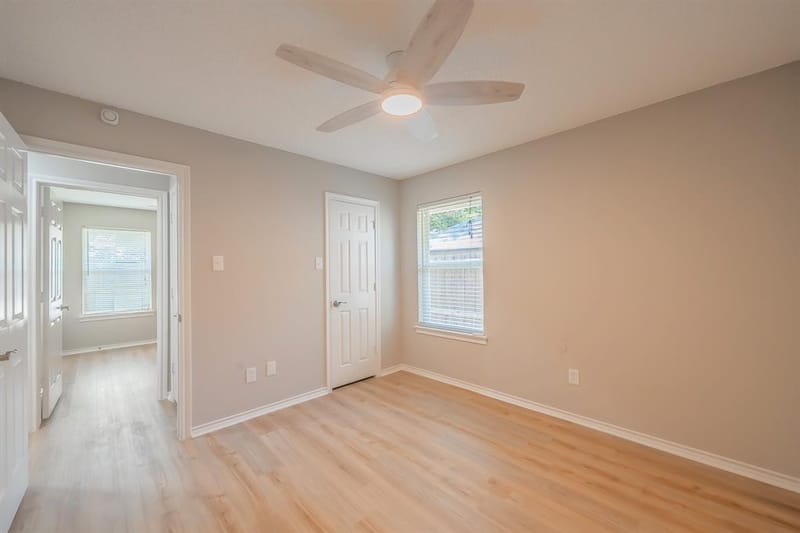 5029 Barberry Drive, Fort Worth TX 76133 - Photo 33