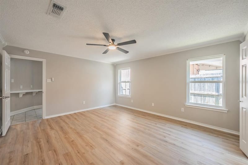 5029 Barberry Drive, Fort Worth TX 76133 - Photo 18
