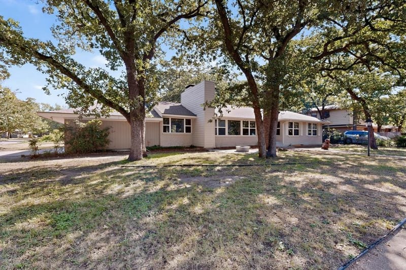 2314 Wales Place, Irving TX 75062 - Photo 3
