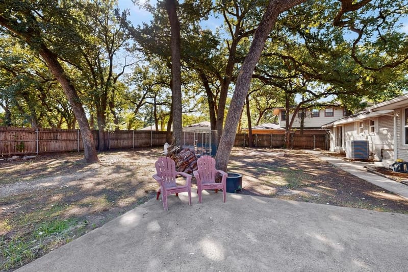 2314 Wales Place, Irving TX 75062 - Photo 32