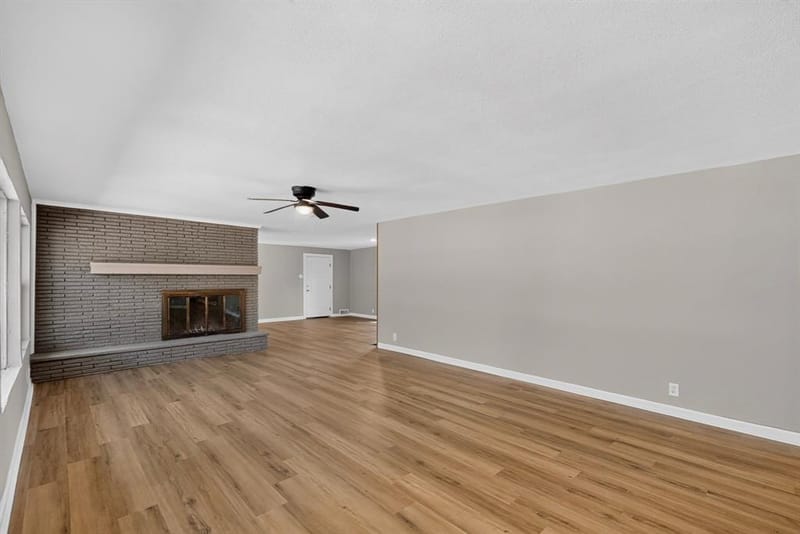 2314 Wales Place, Irving TX 75062 - Photo 9