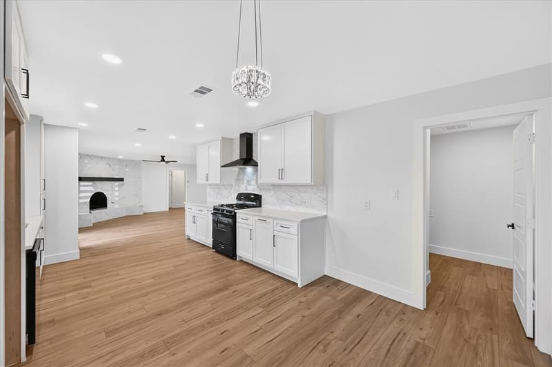 902 Ridgefield Drive, Plano TX 75075 - Photo 13