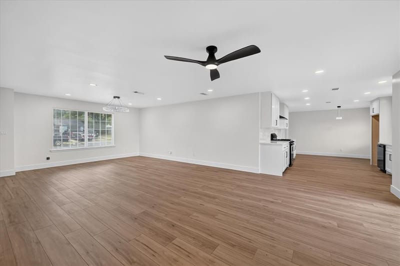 902 Ridgefield Drive, Plano TX 75075 - Photo 11