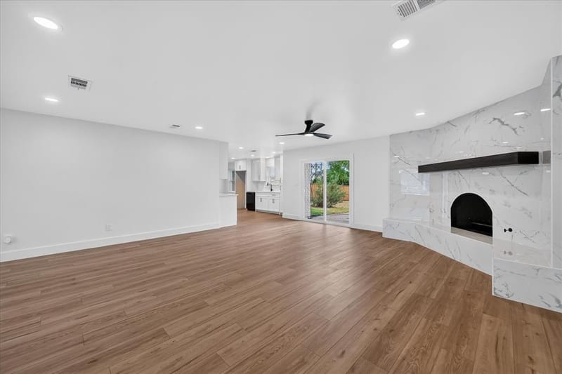 902 Ridgefield Drive, Plano TX 75075 - Photo 8