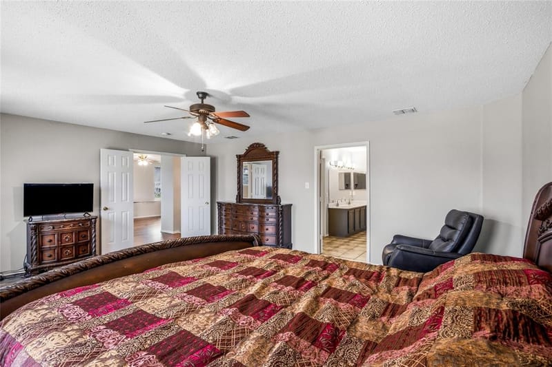 1856 Lariat Drive, Fort Worth TX 76247 - Photo 17
