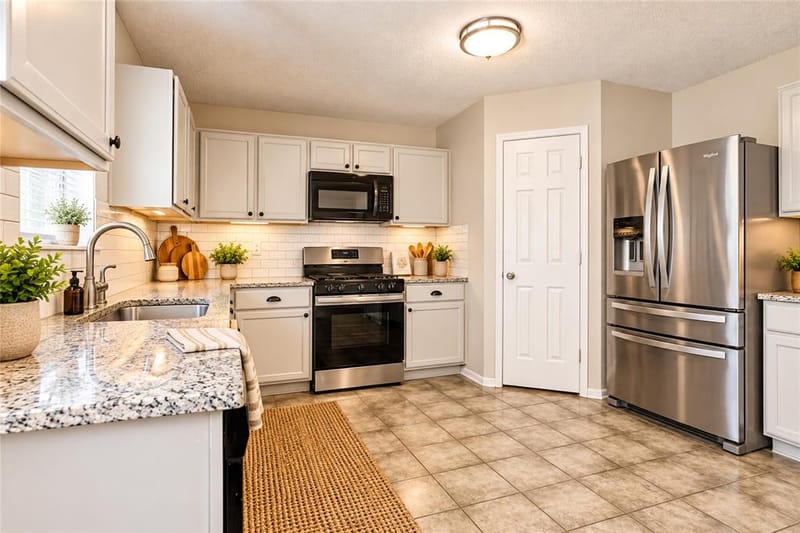1856 Lariat Drive, Fort Worth TX 76247 - Photo 10