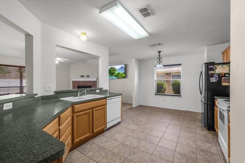 7008 Denver City Drive, Fort Worth TX 76179 - Photo 9