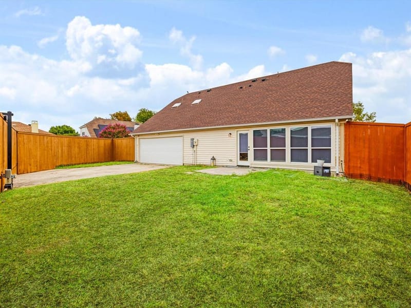 2911 Creekside Court, Carrollton TX 75007 - Photo 27