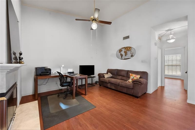 401 Pebble Way # 237, Arlington TX 76006 - Photo 2