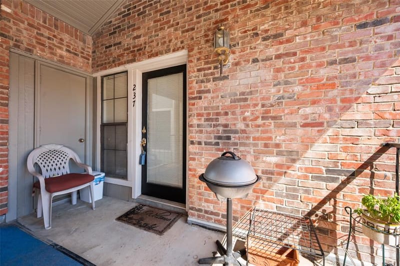 401 Pebble Way # 237, Arlington TX 76006 - Photo 12