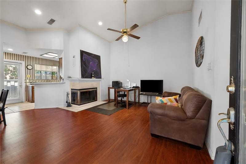 401 Pebble Way # 237, Arlington TX 76006