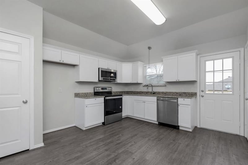 8112 Arbor Avenue, Fort Worth TX 76116 - Photo 10
