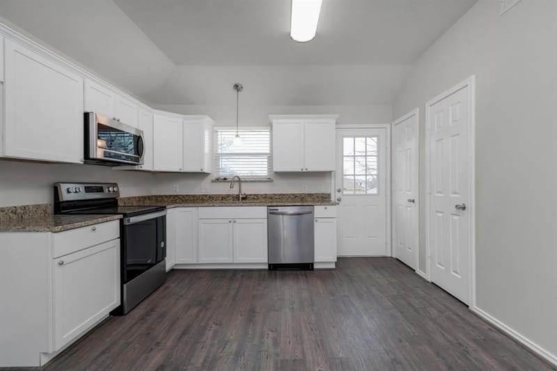 8112 Arbor Avenue, Fort Worth TX 76116 - Photo 8