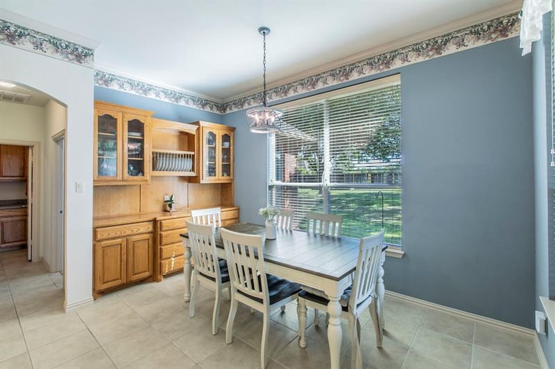 120 Crestbrook Court, Midlothian TX 76065 - Photo 6