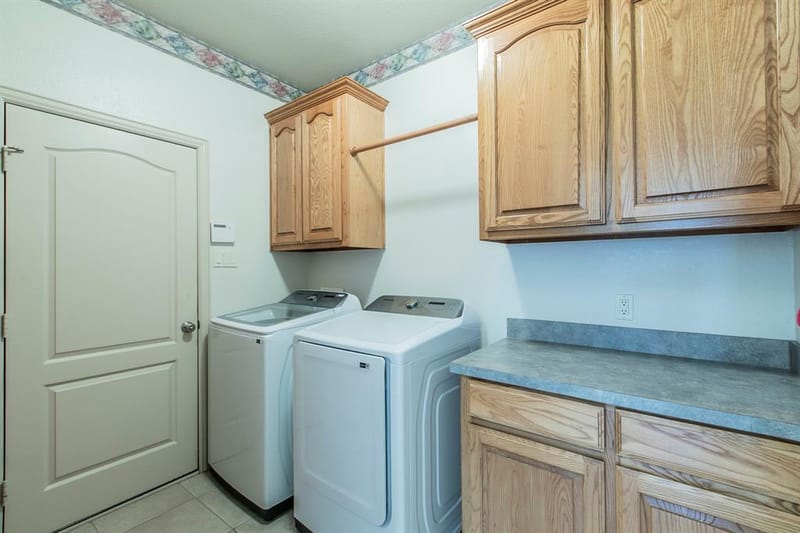 120 Crestbrook Court, Midlothian TX 76065 - Photo 28