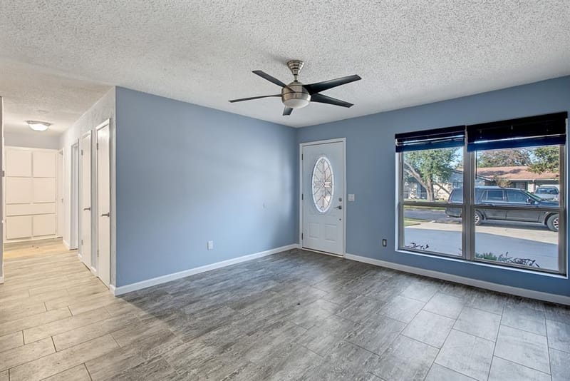 4716 Kyle Drive, Balch Springs TX 75180 - Photo 6
