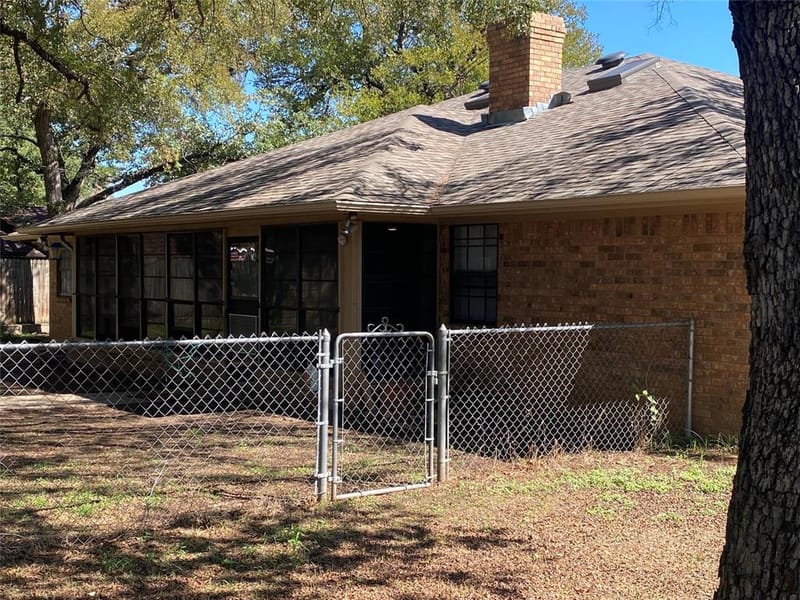 501 Mesquite Street, Mineral Wells TX 76067 - Photo 31