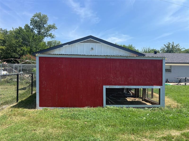 2716 County Road 804a, Burleson TX 76028 - Photo 13