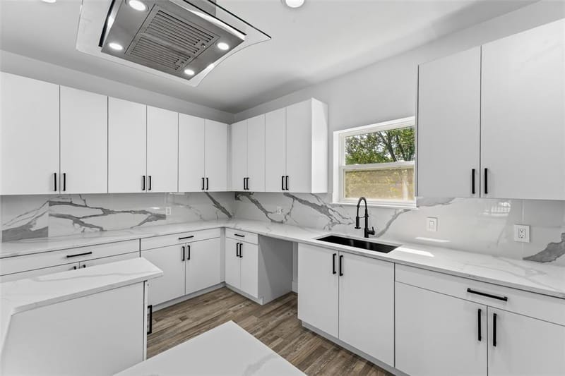 3142 Harmon Street, Dallas TX 75215 - Photo 9