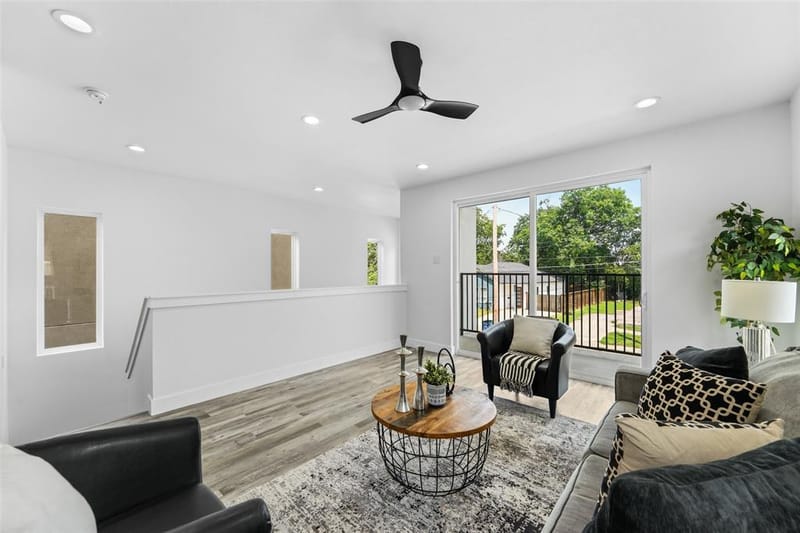 3142 Harmon Street, Dallas TX 75215 - Photo 4