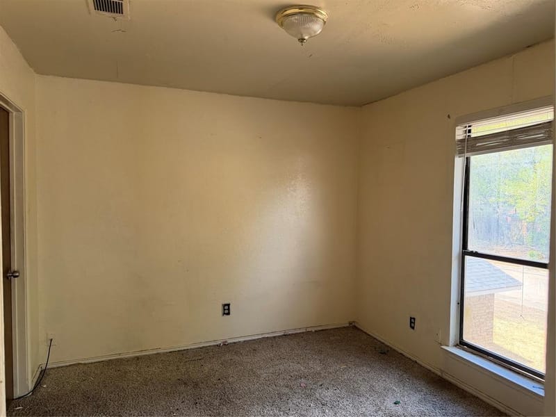1110 Sandalwood Lane, DeSoto TX 75115 - Photo 7