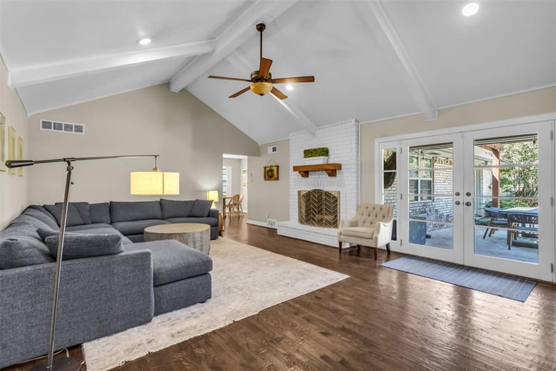 14829 Knollview Drive, Dallas TX 75248 - Photo 7