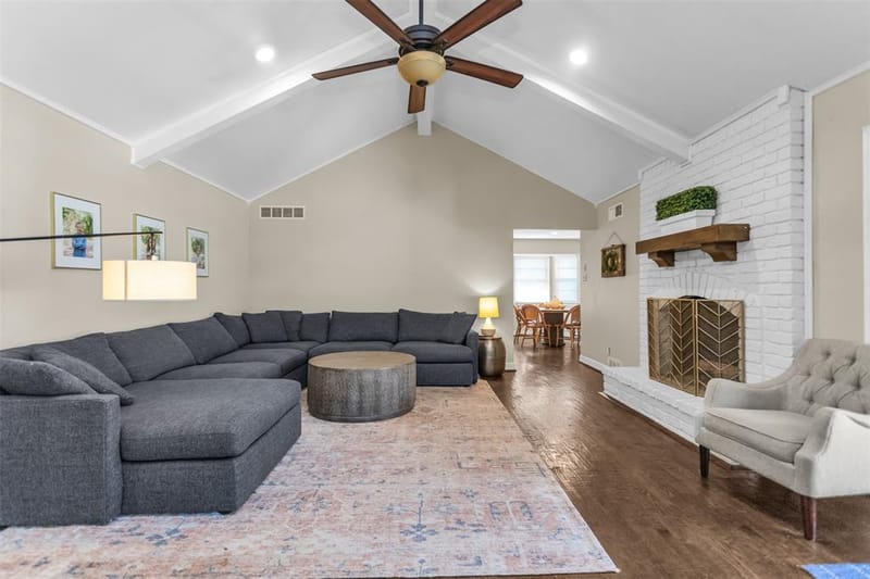 14829 Knollview Drive, Dallas TX 75248 - Photo 9