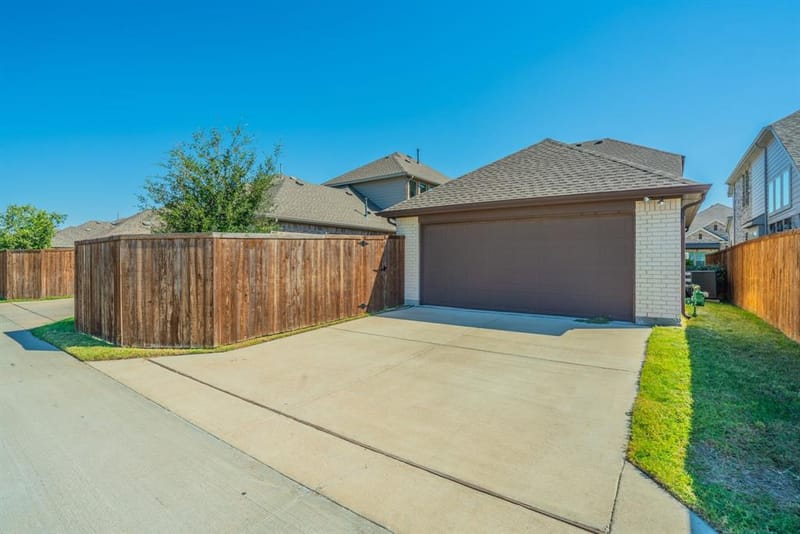12345 Hulson Trail, Fort Worth TX 76052 - Photo 27