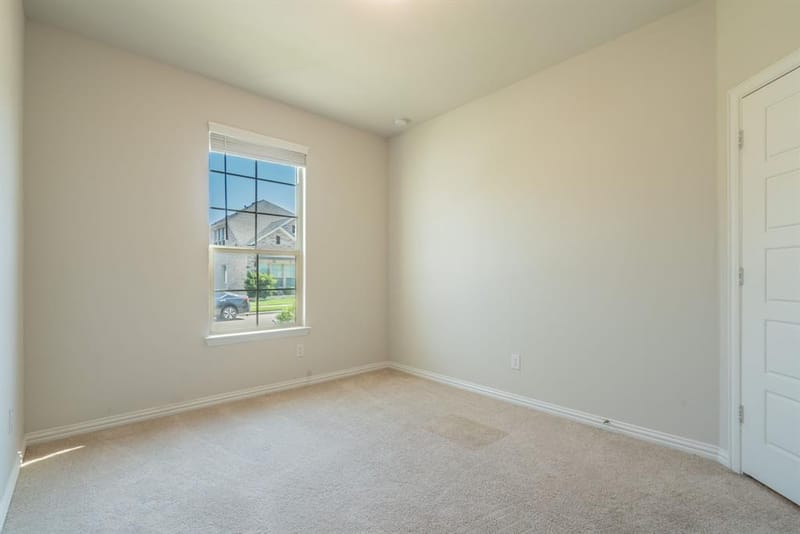 12345 Hulson Trail, Fort Worth TX 76052 - Photo 17